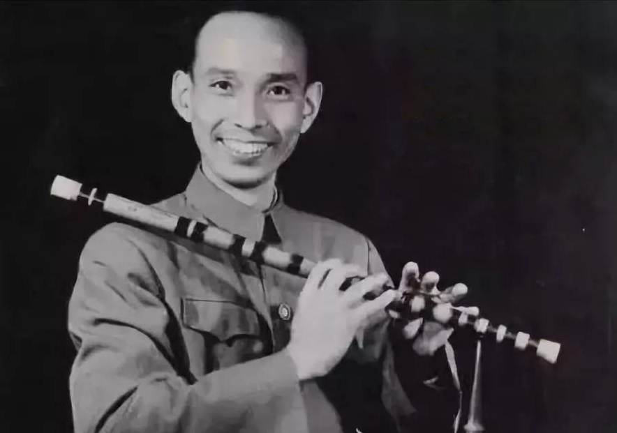 年轻陆春龄演出